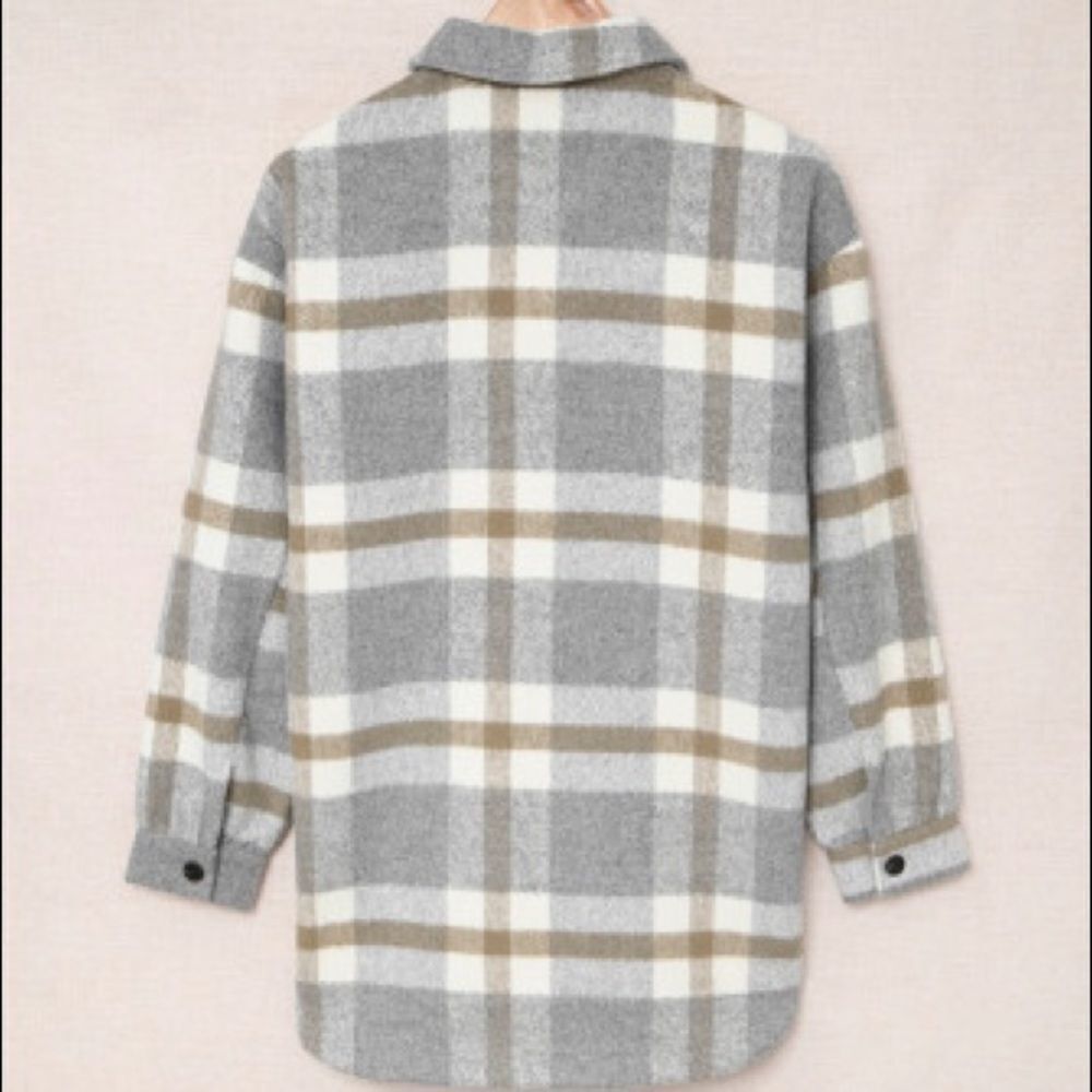 Plaid Oversized Flannel Shacket - Picture 8 of 11